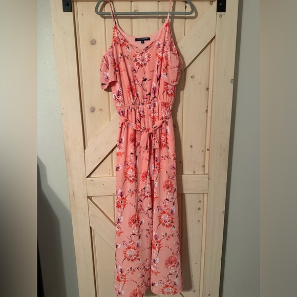 one clothing Pants - One Clothing Pink Floral Jumpsuit Size Large